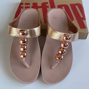 NWT Fit Flop Francheska Glitzy Toe Thongs Rose Gold 6